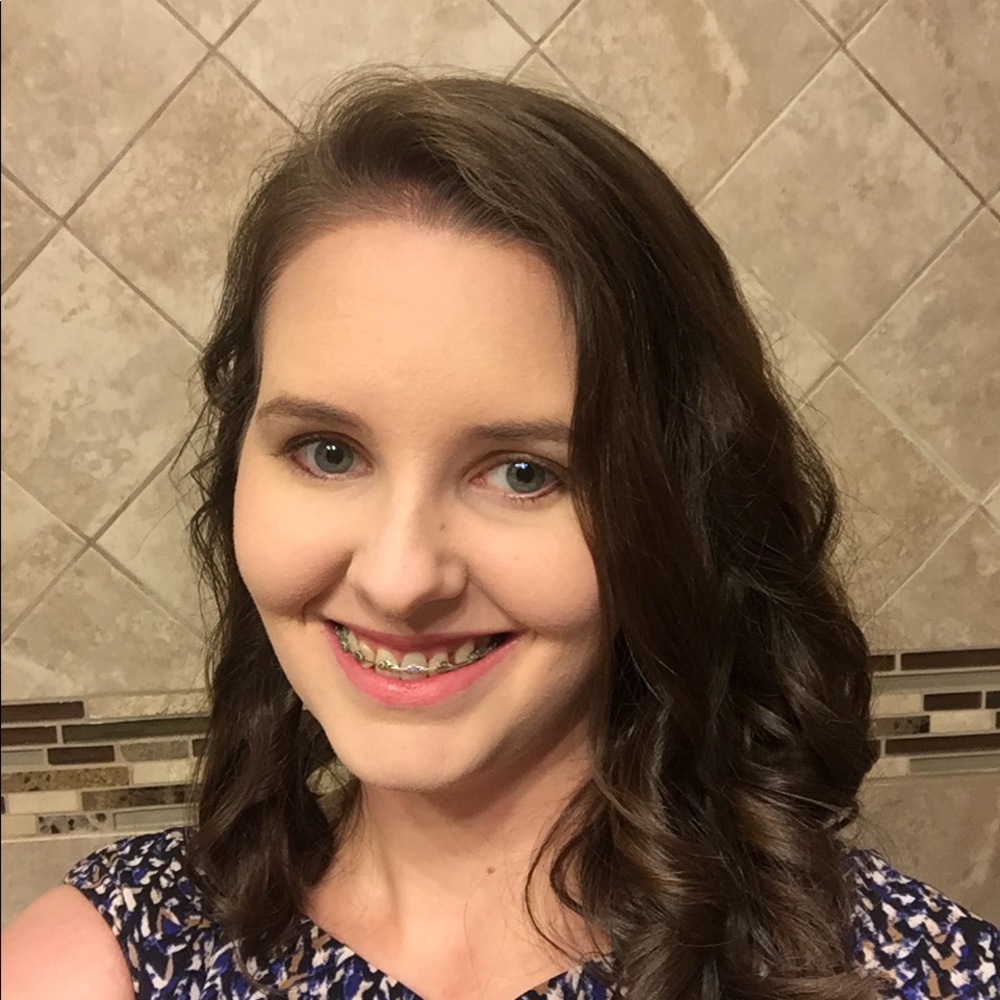 Meet your Posher, Rebecca